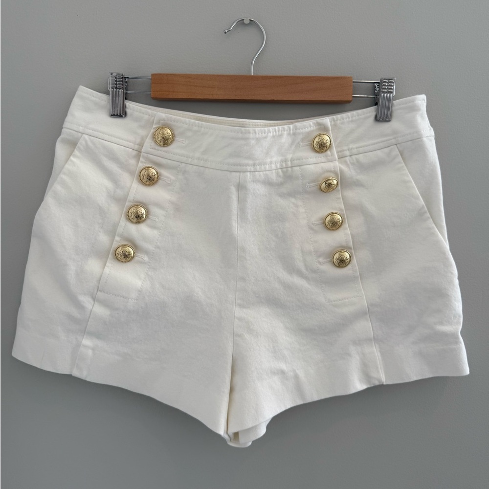 10 Crosby Derek Lam White Sailor-Style Shorts with Gold Buttons